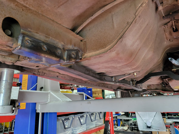 79-04 Fox Body/SN95/New Edge Mustang LS 4L80-TH400 Trans Crossmember Kit
